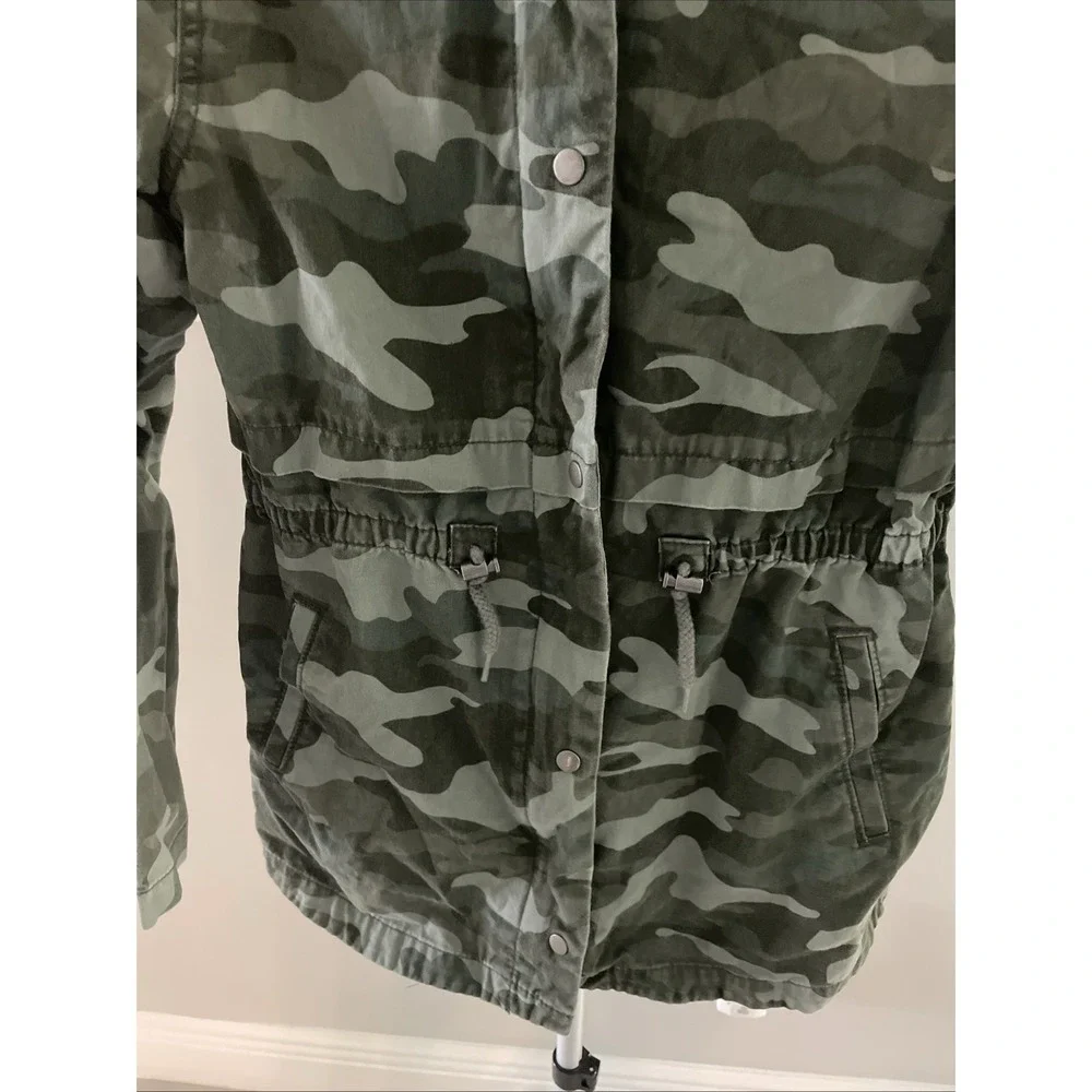 Girls XL Camo Utility Jacket Hooded Drawstring Waist Green Military Style